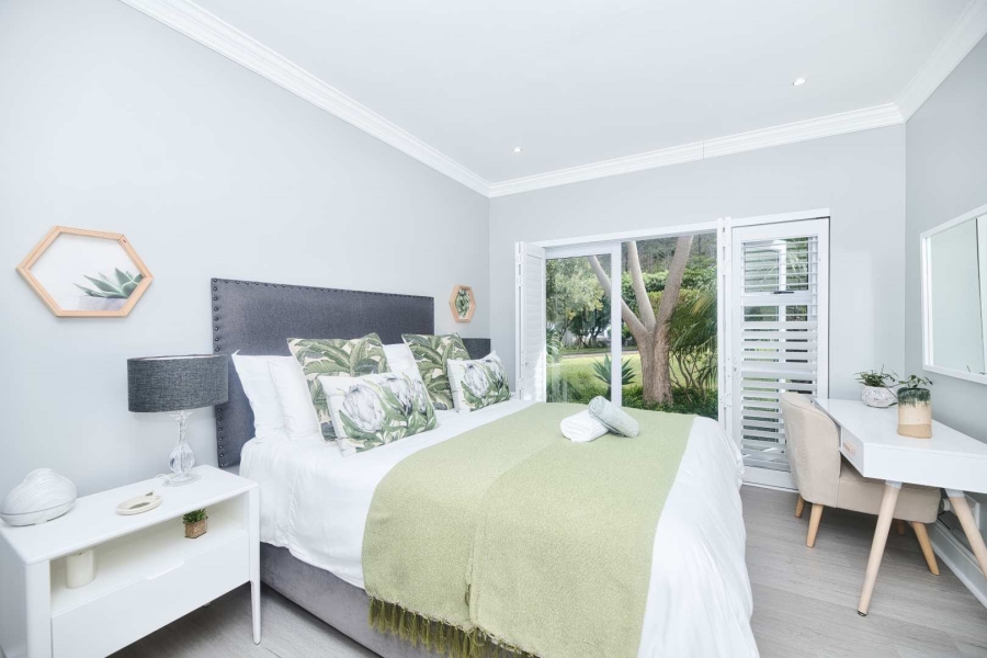 4 Bedroom Property for Sale in Hemel en Aarde Estate Western Cape